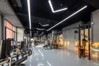 MICROTEL BY WYNDHAM Hotel Jiangmen JunJing - ที่มีฟิตเนส