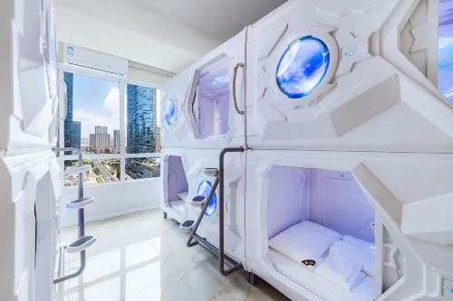 Kaixinguo Hostel (Qingdao CBD Wanda Plaza)