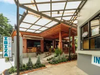 Ibiza House & Rawianda Villas Hotels near Koh Phi Phi Viewpoint