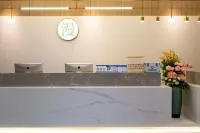 Manzhou Hotel (Tongren Ancient Town Branch)