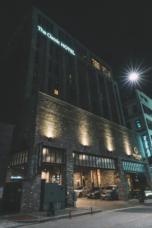 The Classic Hotel by hotelone