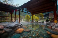 Longsheng Hot-spring Hotel