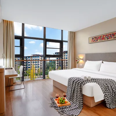 Chengman Tangchi Hotel Hotels near Yan'gang Railway Station