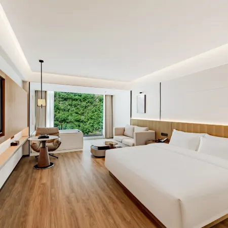 Shitai Qingsi Kangyuan Resort Hotel