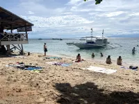 Neptune Diving Resort Moalboal - Beach