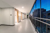 Hongyun·Cixia Hotel (Wuyuan High-Speed Rail Station Branch)