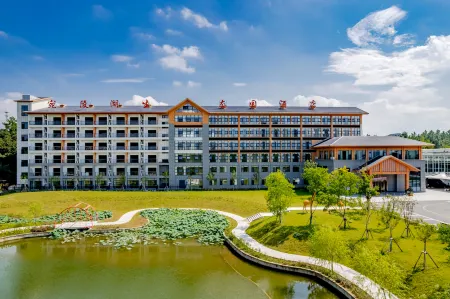 Xuancheng Wanlinghu Ecological Park Hotel Отели в г. Сюаньчэн