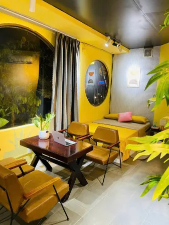 MMT Homestay Отели в г. Кан То