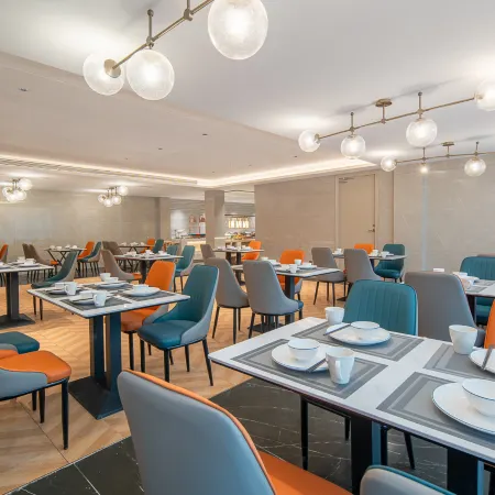 Kyriad Hotel (Jining Rencheng District Government Longgui Plaza)