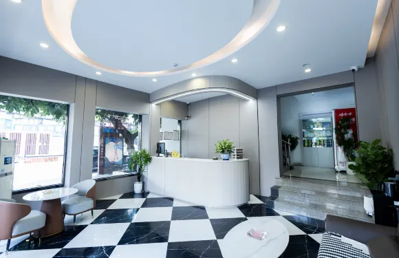 開遠Home家尚品酒店