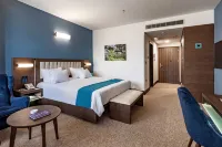 Tehran Royal Hotel 테헤란 호텔