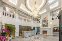 Luqin Hotel (Guling Street Cableway Upper Platform) فنادق في لوشان