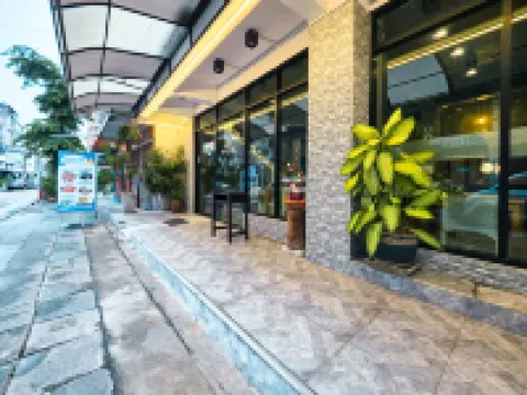 Thepmongkol House ワット ポー寺院周辺のホテル