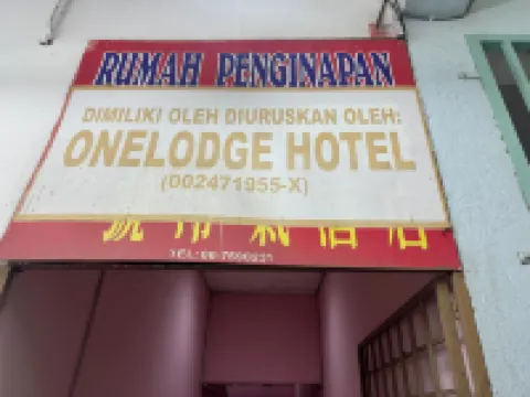 Hotel No.1 Lodge Hotel di Nilai