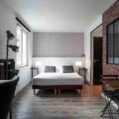 Hotel de Quebec Rooms