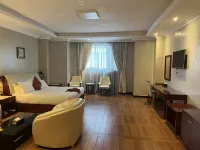 HuaRen Hotel