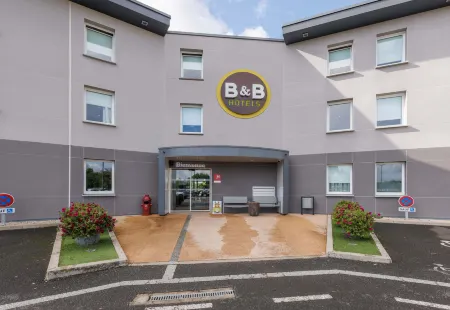 B&B Hôtel Clermont Ferrand Nord Riom