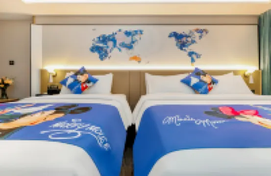 Kyriad Hotel (Xishuangbanna Jinghong Water Splashing Square Manting Park Branch)