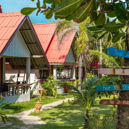 Lanta Beachfront Resort