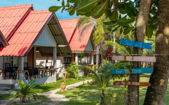 蘭塔海灘度假村 鄰近克隆宁海滩的酒店