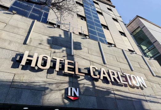 칼튼 호텔