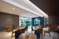 Ceramic Jian Shanju Resort Hotel (Jingdezhen Yuyao Jingxiang Branch) - Rooftop Pools