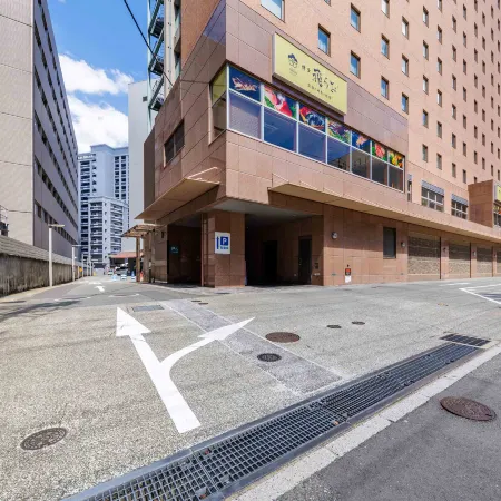 Nishitetsu Hotel Croom Hakata Отели рядом с достопримечательностью «Железнодорожная станция Хакодзаки»
