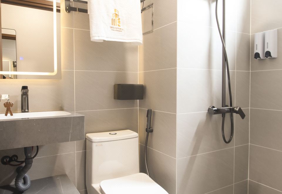 드 루스토라 외관