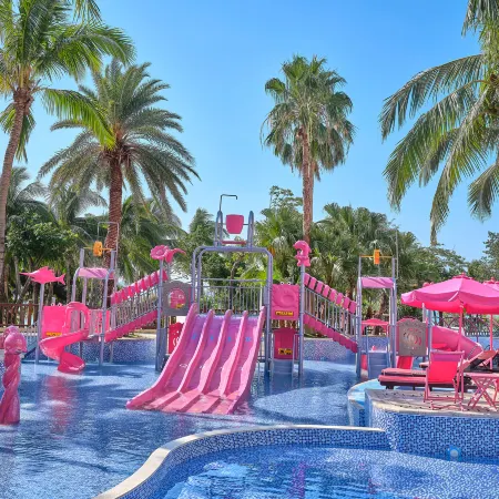 DoubleTree by Hilton Sanya Bay