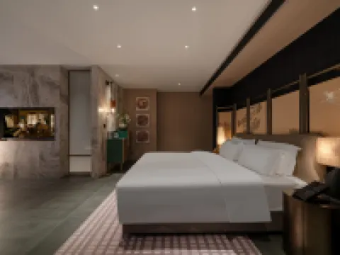 Yuanhe Yin Temple · UNIT TEMPLE (Longxing Temple) Hotels in Pengzhou