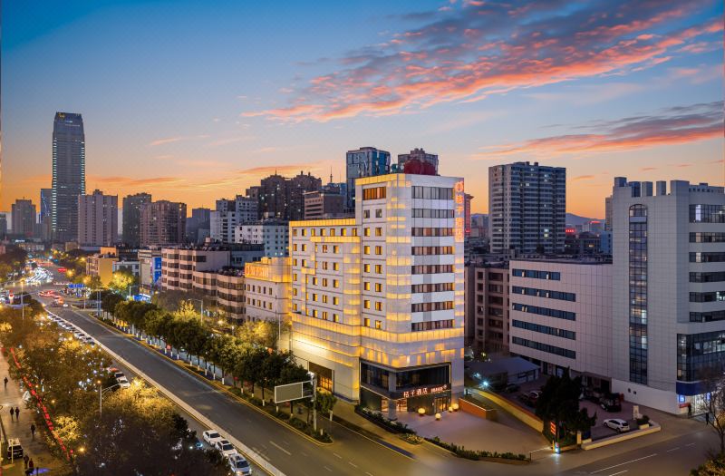 Orange Hotel (Kunming Nanping Pedestrian Street)