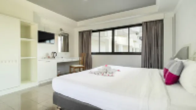 โรงแรมเรือรัษฎาเอ็กซ์เพรส   