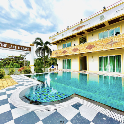 เลค เทอเรส รีสอร์ท Hotel Exterior