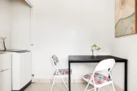 Private Rooms – Central Location, Near Station & Shops