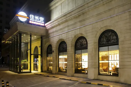 Stay at Chang'an Hotel (Beijing Railway Station Jianguomen Subway Station Branch)
