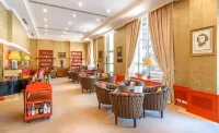 Dvorak Spa & Wellness - С баром