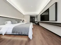 Nanjiang Snow Hotel (Motuo Branch, Linzhi • Tourist Center) Hotels in Motuo