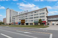 Atlant Business Hotel - parking