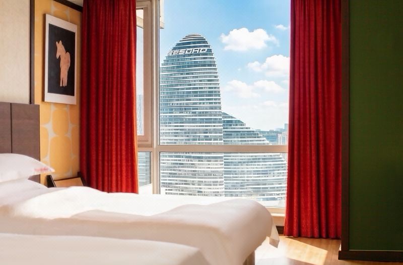 Byside Hotel (Wangjing Soho Futong Subway Station)