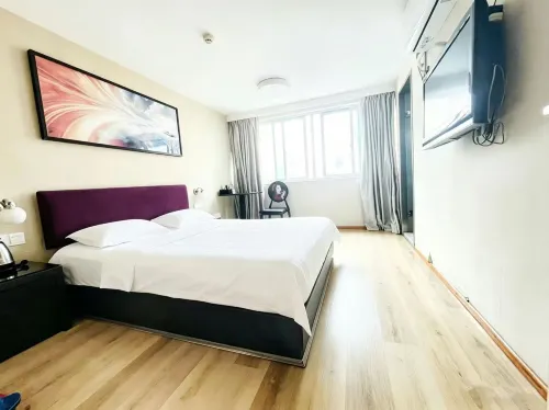 Sanming Four Seasons Sunshine Theme Inn