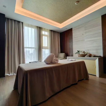 Crowne Plaza NANCHANG RIVERSIDE by IHG