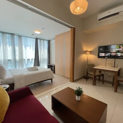 Destina @BGC Uptown, Metro Manila, 100 Mbps Wi-Fi, Netflix Hotels near بونيفاسيو غلوبال سيتي