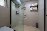 Floral Hotel·South Yuwu hotel (Yesanpo Bailixia scenic spot store) - 3 ดาว