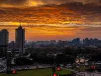 QININ Hotel (Xi'an Bell and Drum Tower Yongning Men Subway Station) Hotels near Nanmen Square
