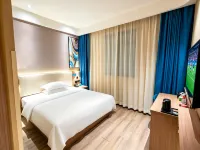 Pai Hotel (Yancheng Funing Yilin Central Business Street Hotel) - 2-Star