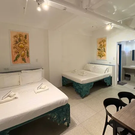 1001 Nights Boutique Inn