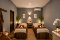 Metro Park View Hotel Kota Lama Semarang - spa