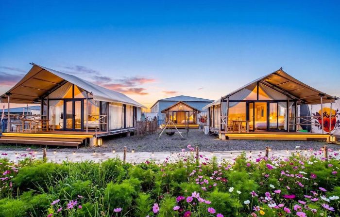 Jiuyue Luxury Boutique Stay (Saihanba Yudaokou Grassland Scenic Area)