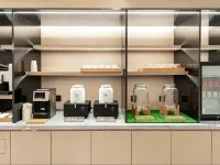 JI Hotel (Beijing Chaoyang High Speed Railway Station Jiuxianqiao Road) Hotels near Lufthansa Outlets