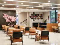 Xinzhi Hui Hotel (Lingshui Haiyun Plaza) - Airport Shuttle